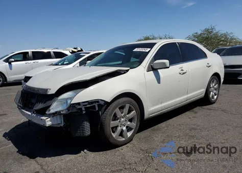 2010 Mercury Milan Premier z USA, uszkodzony, nr VIN 3MEHM0JA8AR654341